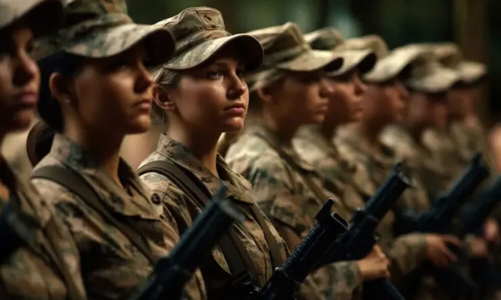 Mulheres militares - calça cargo